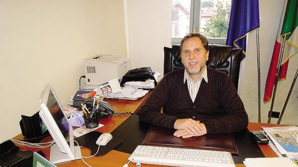 Nuova sfida per il sindaco Alessandro Turati: se cadrà arriverà il commissario prefettizio