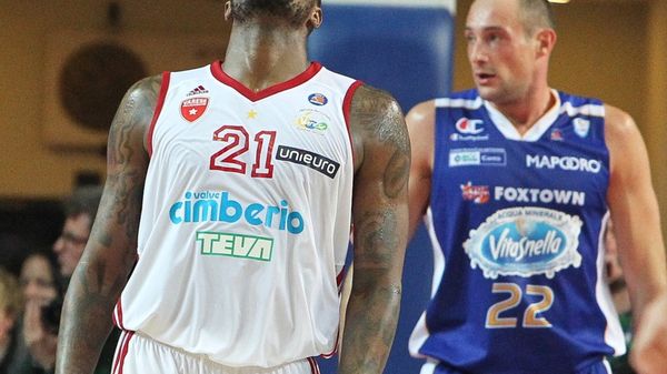 Marco Cusin (a destra)