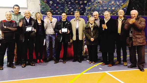 I fondatori del Gruppo sportivo con il presidente Giovanna Tettamanti (quarta da sinistra)