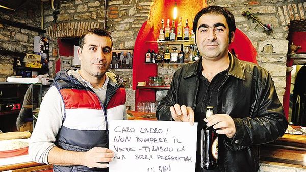 I titolari del bar preso di mira per la seconda volta dai ladri