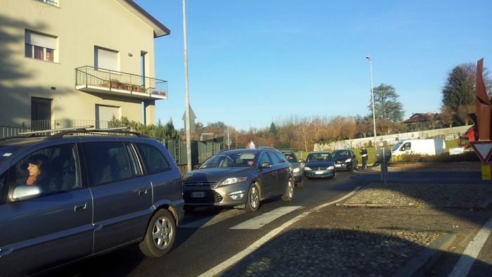 cant-code-in-via-mazzini-colpa-della-fibra-ottica-cronaca