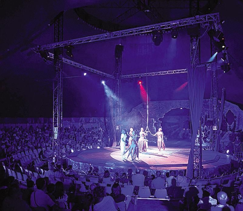 Il Circo acquatico è il piazza d’Armi a Muggiò<span xml:space=