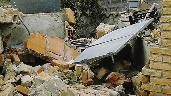 L’ultimo incidente, un mese fa, ha distrutto l’ingresso della proprietà 