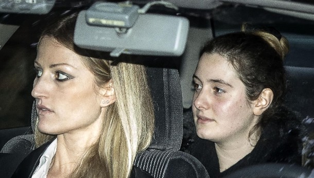 Salvini, ragazze 'rapite per soldi'