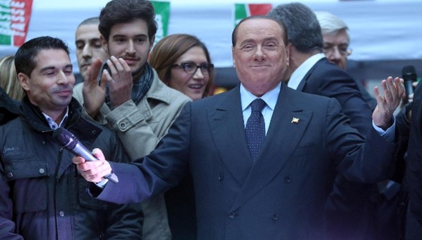 Berlusconi: Non vendo il Milan