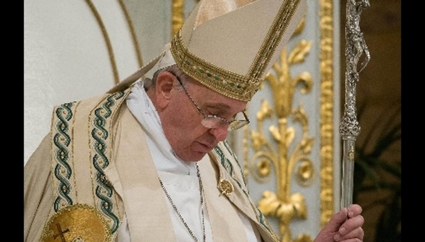 Papa: Auschwitz grida dolore immane