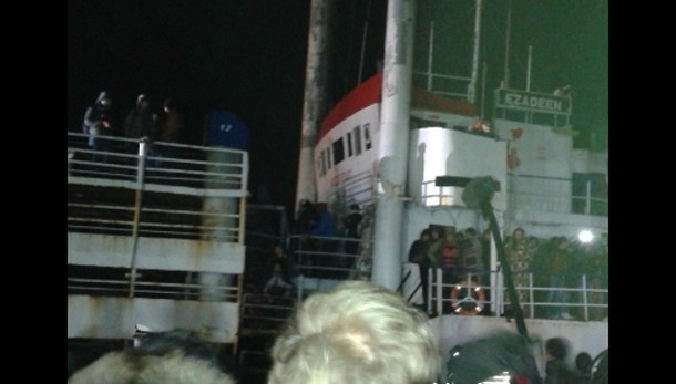 Sbarcati da Ezadeen, a bordo 74 minori