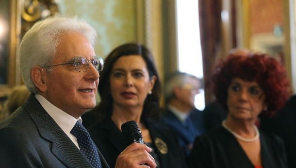 Mattarella giurerà martedì alle 10