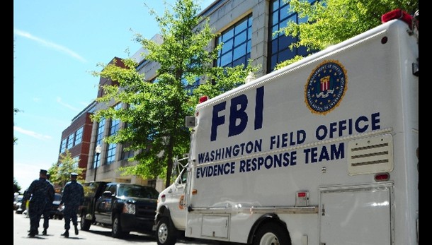 Fbi discrimina i dipendenti stranieri