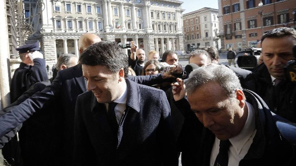 Renzi, Ncd si lecchi ferite Renzi, Ncd si lecchi ferite