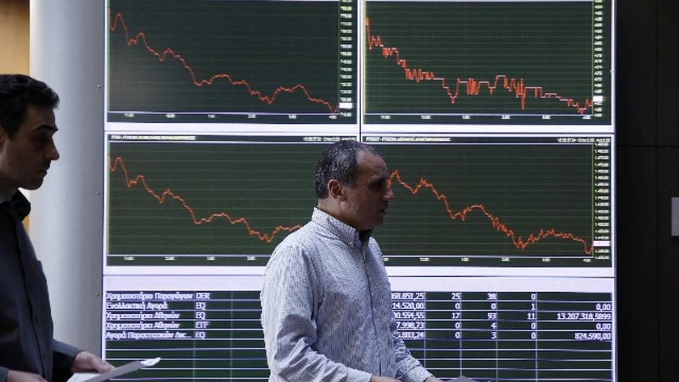Borsa Atene chiude in forte calo, -4,75% Borsa Atene chiude in forte calo, -4,75%