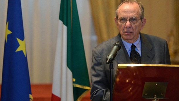 Pensioni: Padoan,novità tra pochi giorni