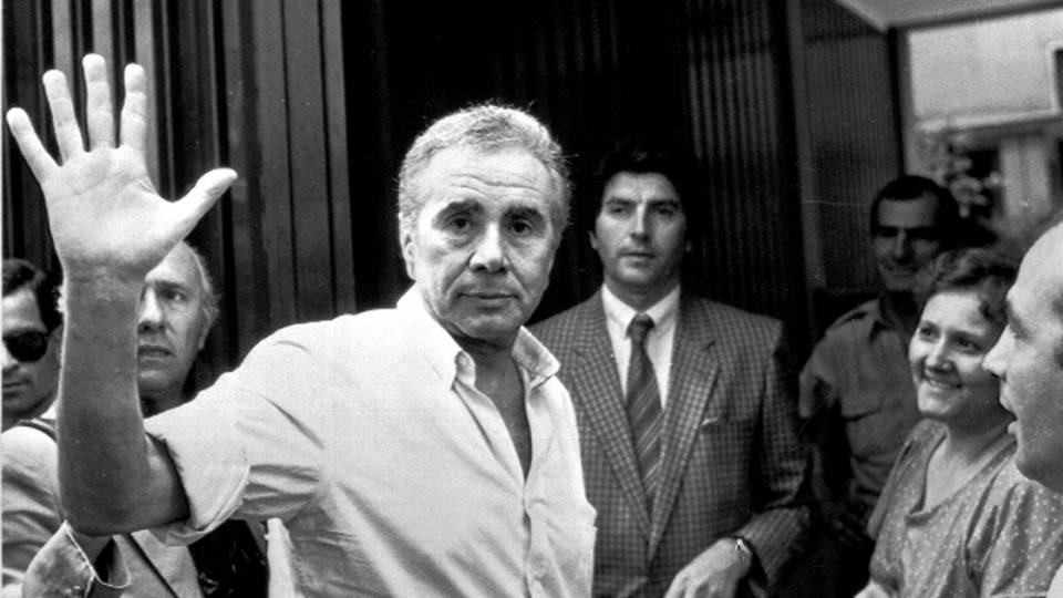 Renzi ricorda Tortora a 27 anni da morte Renzi ricorda Tortora a 27 anni da morte