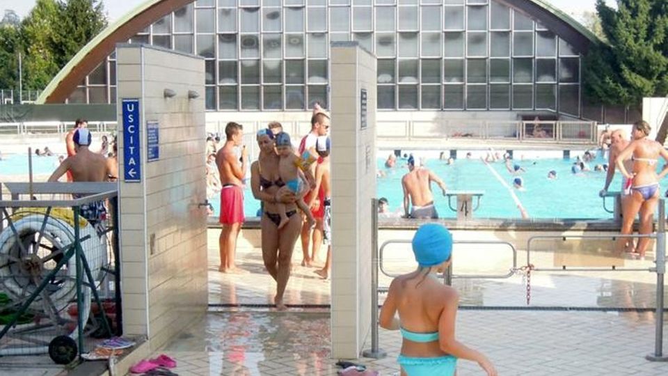 Cantù, piscina all’aperto dal 30 Ma l’orario estivo scatta il 6 giugno Cantù, piscina all’aperto dal 30 Ma l’orario estivo scatta il 6 giugno