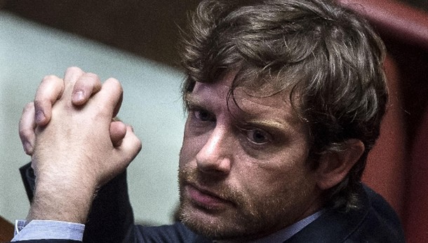 Civati, non solo gruppo, lascio anche Pd