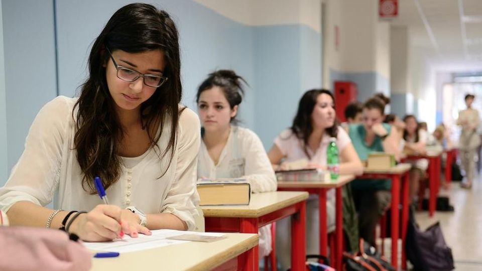 Esami di maturità Prima prova il 17 giugno Esami di maturità Prima prova il 17 giugno