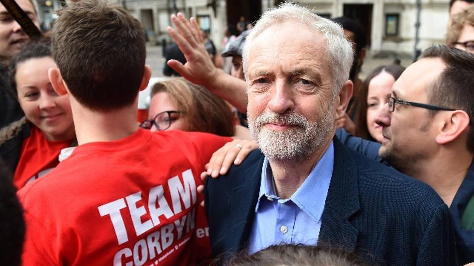 Gb: Corbyn è il nuovo leader del Labour Gb: Corbyn è il nuovo leader del Labour