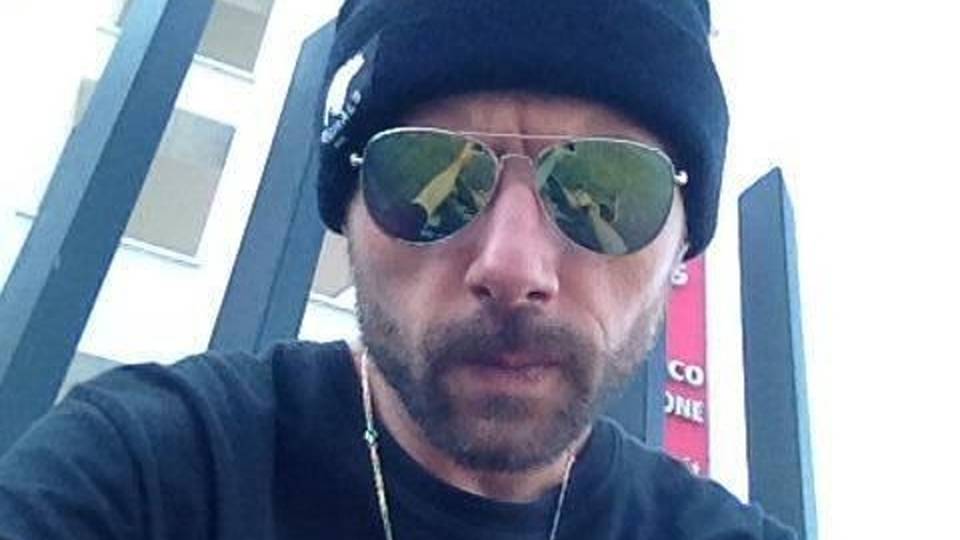 Morto Primo Brown, rapper dei Cor Veleno Morto Primo Brown, rapper dei Cor Veleno