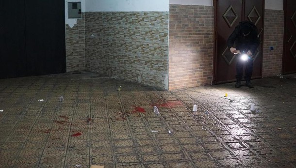 Agguato a Scampia, un morto e un ferito