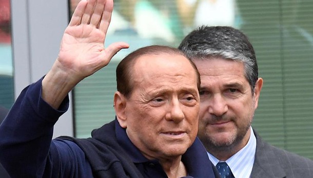 Berlusconi, operazione Vivendi è ostile