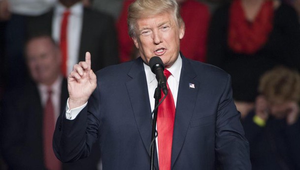 Hacker russi: Trump, incontrerò 007