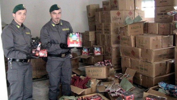 Gdf sequestra oltre 6 mln botti cinesi