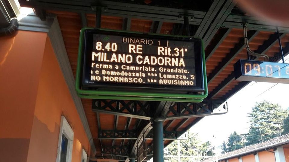 TreNord, guasto sulla linea Nord Caos per i convogli da Como a Milano TreNord, guasto sulla linea Nord Caos per i convogli da Como a Milano