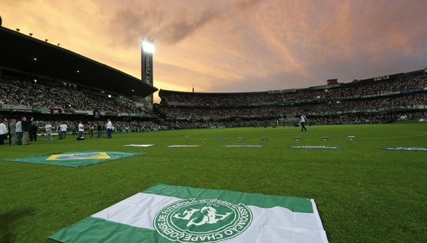 Barca invita 'Chape' per Trofeo Gamper