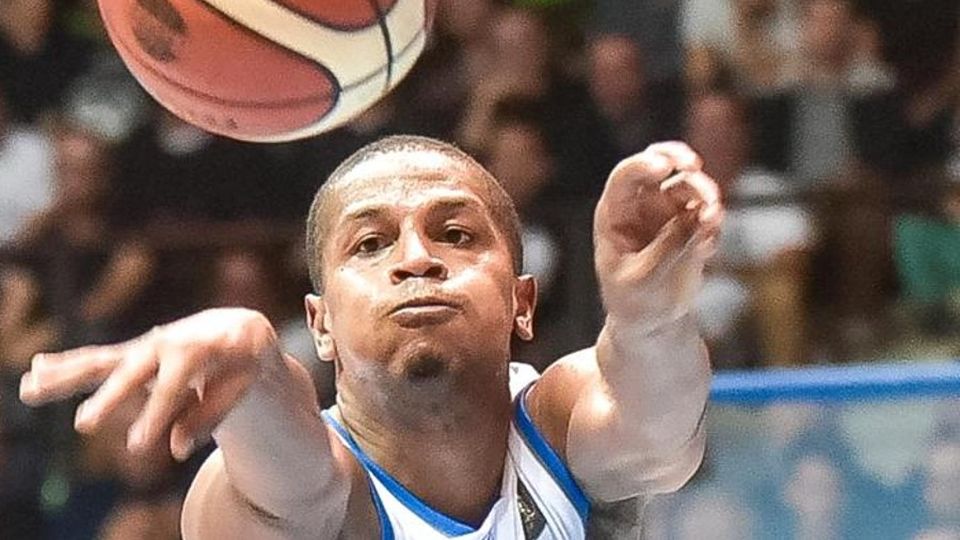 Cantù: Waters ok, Dowdell no Cantù: Waters ok, Dowdell no