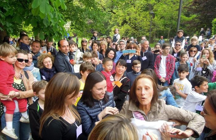 ERBA - SALUTO A SORPRESA ALLA MAESTRA LUCIA MAURI IN PENSIONE - FESTA AL PARCO MAJNONI