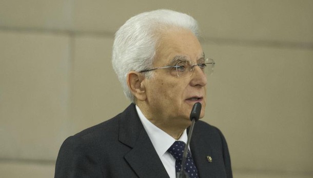 Migranti: Mattarella, serve impegno Ue