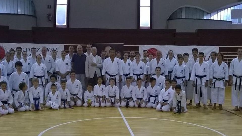 Karate, il guru Naito a Carugo Karate, il guru Naito a Carugo