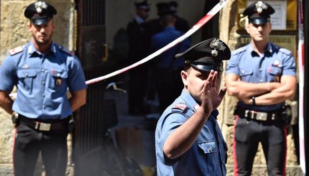 Ucciso in sala slot, movente gelosia