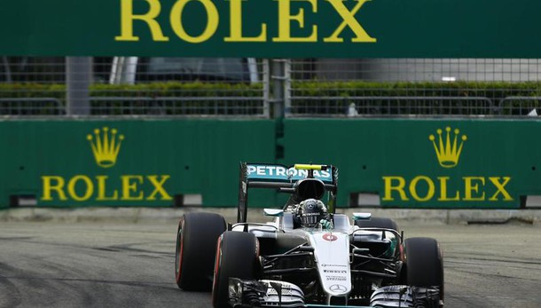 F1: Singapore, Rosberg in pole