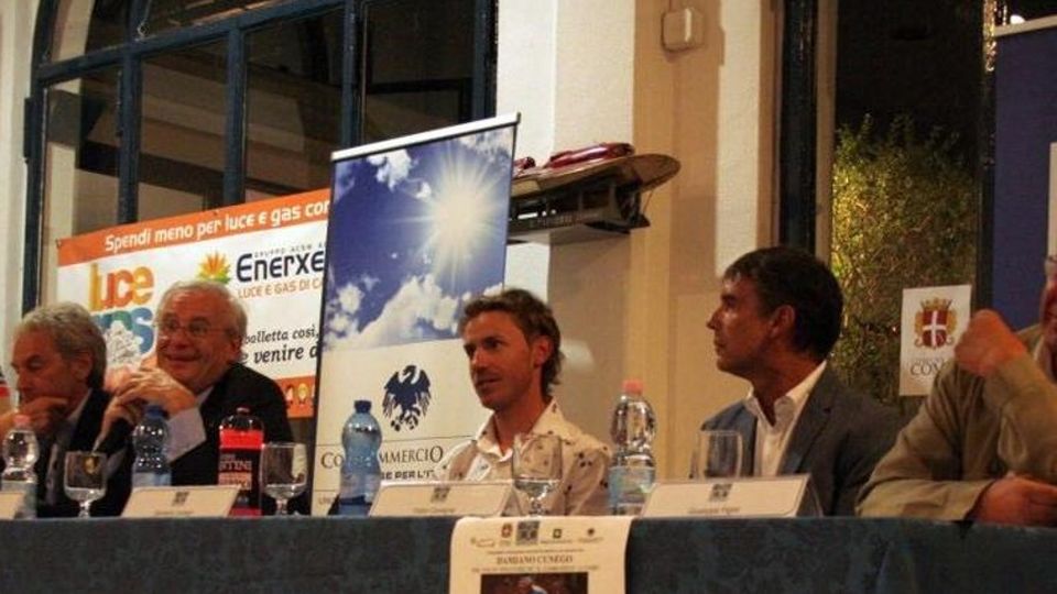 Cunego ospite allo Yacht Club «Il mio Lombardia vinto con rabbia» Cunego ospite allo Yacht Club «Il mio Lombardia vinto con rabbia»