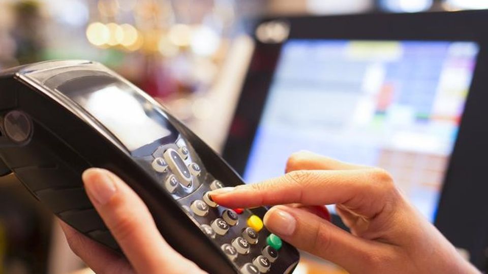 2018 “amico” dei consumatori Tutele della Ue su viaggi e bancomat 2018 “amico” dei consumatori Tutele della Ue su viaggi e bancomat