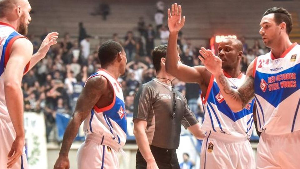 Che caldo a Vighizzolo Allenamento tropicale Che caldo a Vighizzolo Allenamento tropicale
