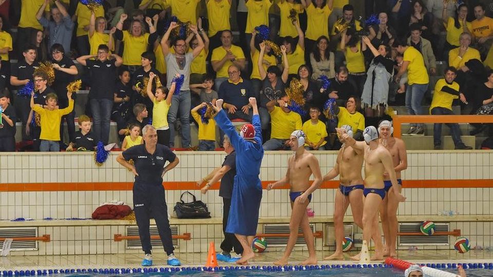 Il “derby delle paratie” va alla Pallanuoto Como Il “derby delle paratie” va alla Pallanuoto Como