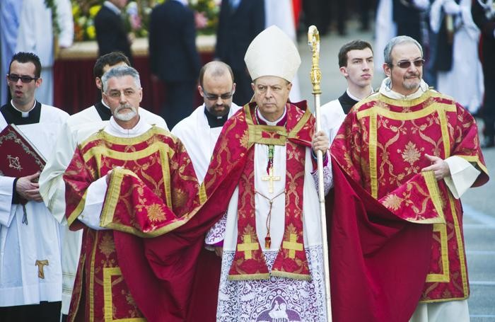Como la tradizionale processione del Venerdì Santo con il Santo Crocifisso