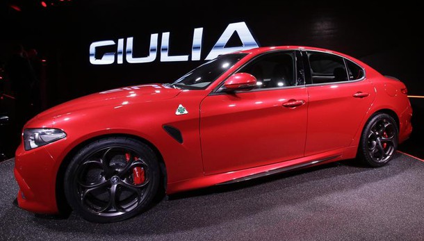 Mercato auto Italia +18,16%, Fca +21,32%