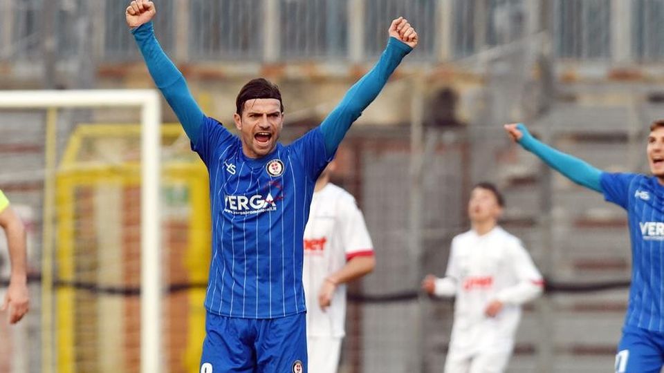 Como, pausa agli sgoccioli La squadra ricomincia venerdì Como, pausa agli sgoccioli La squadra ricomincia venerdì