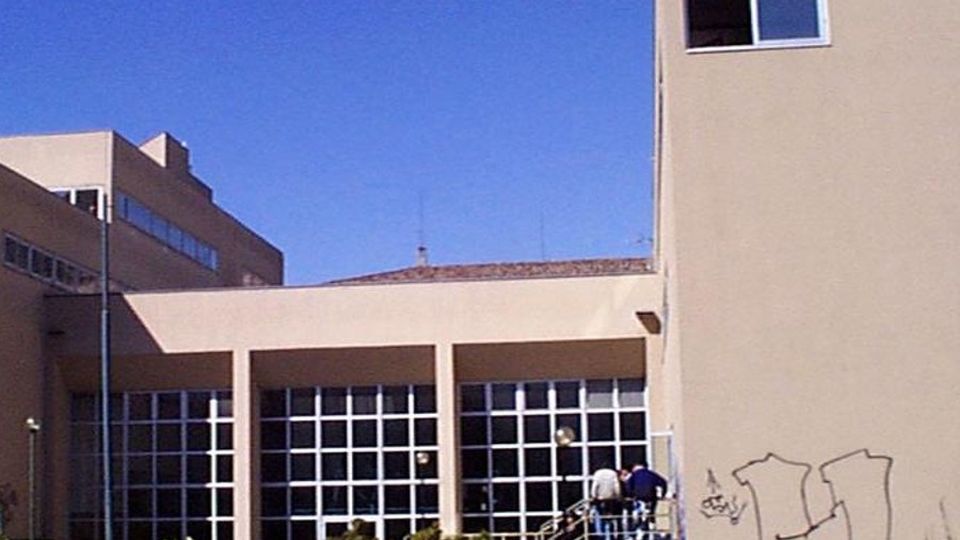 Menaggio, insulti al prof Studente perdonato per il video Menaggio, insulti al prof Studente perdonato per il video