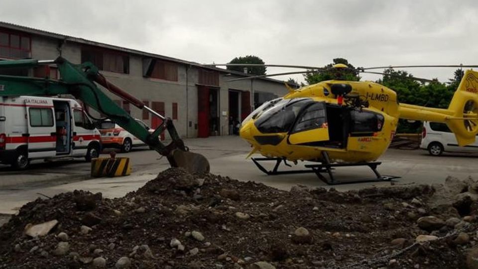 Mariano, cade da un’impalcatura Soccorso con l’elicottero Mariano, cade da un’impalcatura Soccorso con l’elicottero
