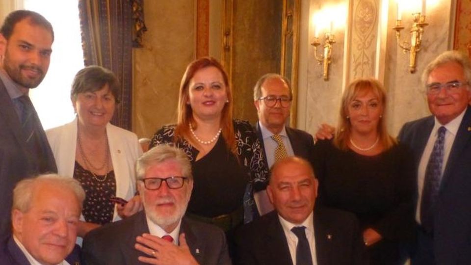 Festa del canottaggio comasco con il presidente Abbagnale Festa del canottaggio comasco con il presidente Abbagnale