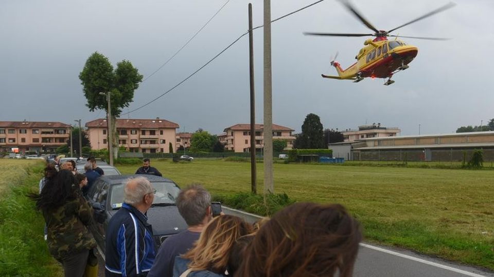 Bambina investita da un’auto Fino, è grave in ospedale Bambina investita da un’auto Fino, è grave in ospedale