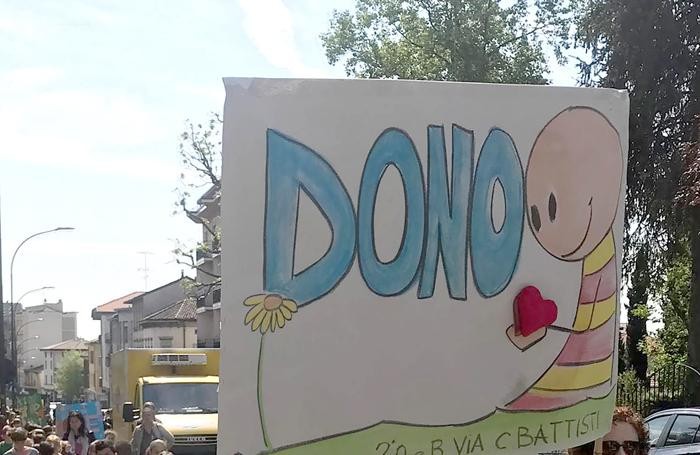 ERBA - MARCIA DELLA PACE DEI RAGAZZI DELLE SCUOLE ERBESI - EDIZIONE 2019