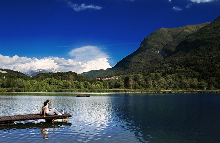 Lago di Piano autore anonimo via Wikimedia commons