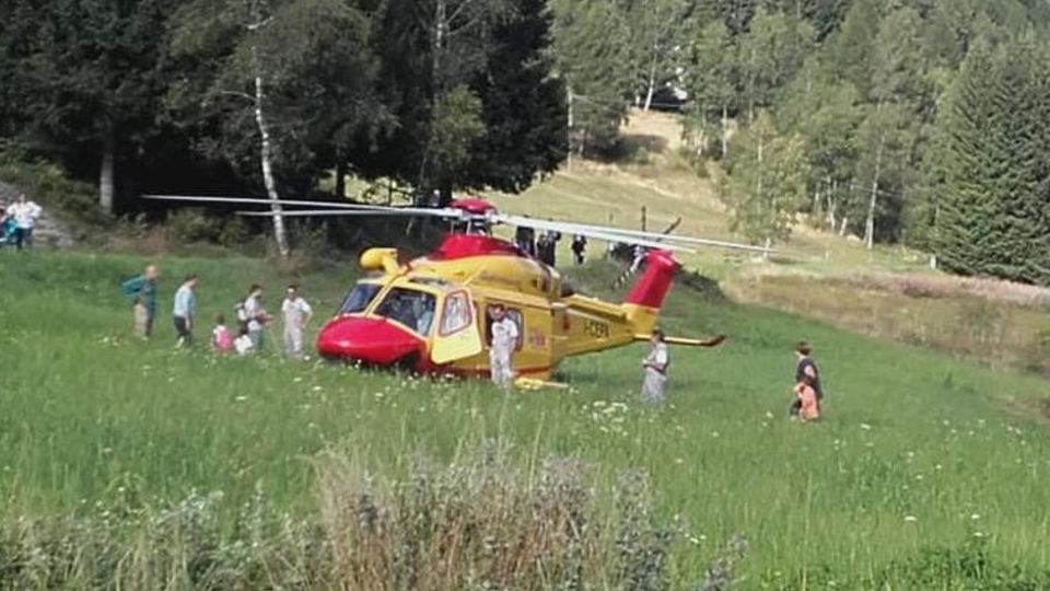 Garzeno, malore sotto casa Muore uomo di 65 anni Garzeno, malore sotto casa Muore uomo di 65 anni
