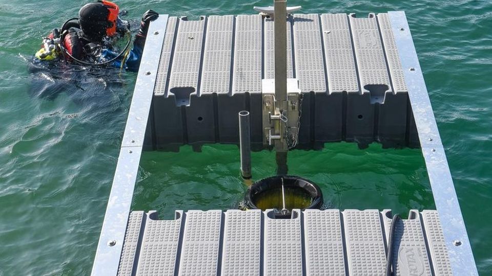 Il bidone mangia plastica Una novità tecnologica per tutelare il nostro lago Il bidone mangia plastica Una novità tecnologica per tutelare il nostro lago