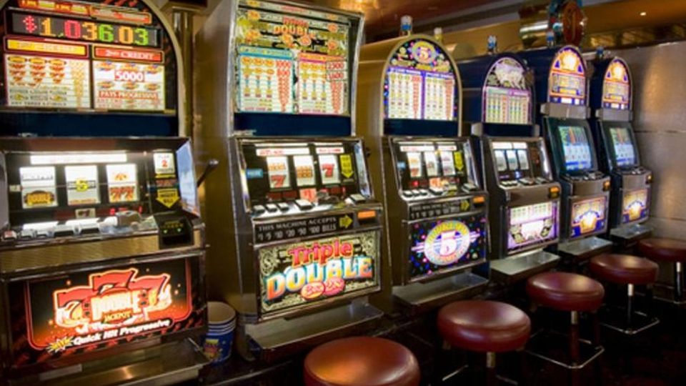 Porlezza, chiusura e multa per sala giochi Non ha rispettato l’ordinanza anti Covid Porlezza, chiusura e multa per sala giochi Non ha rispettato l’ordinanza anti Covid